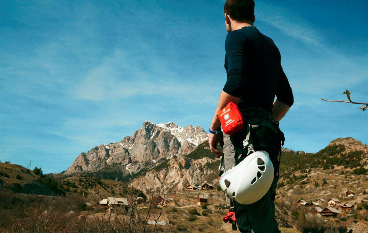 Lifesystems Light & Dry Nano First Aid Kit, Specially Designed for Adventure, Triathlon, Sports