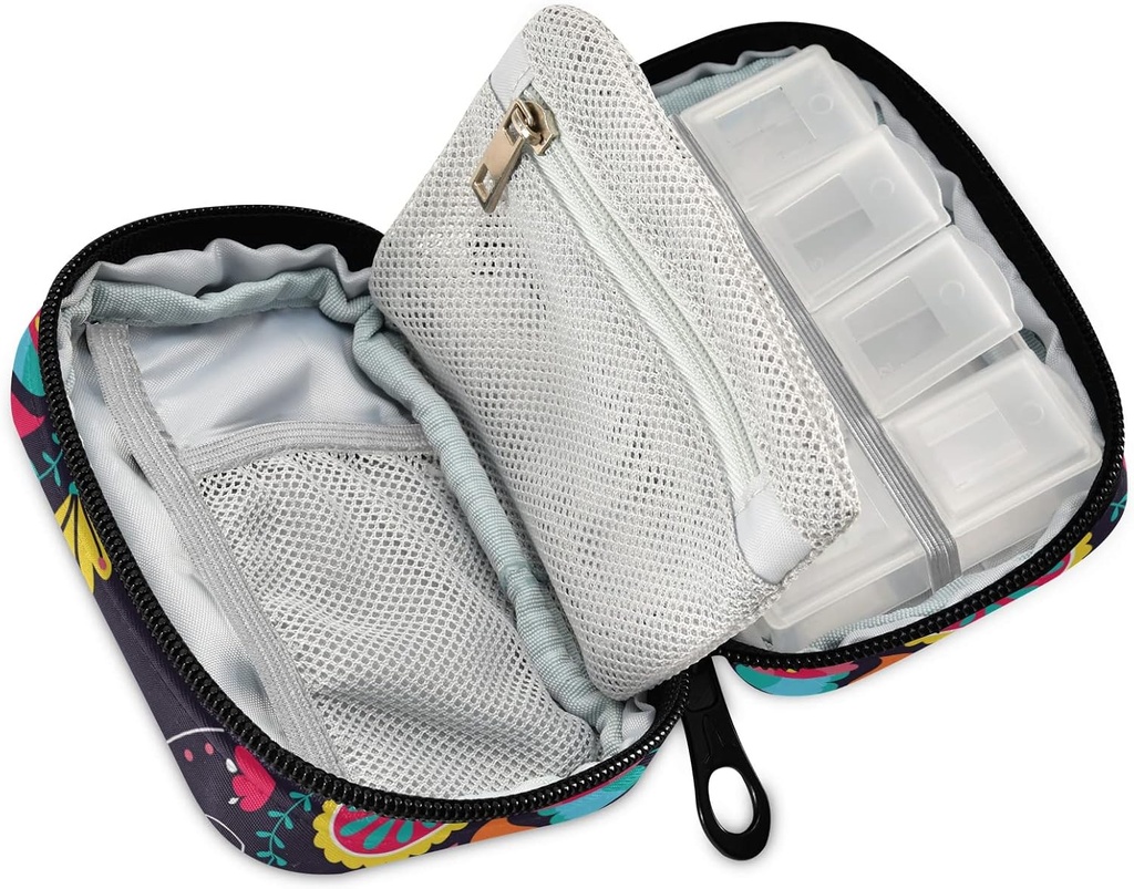 travel-pill-organizer-weekly-small-cute--3.jpg