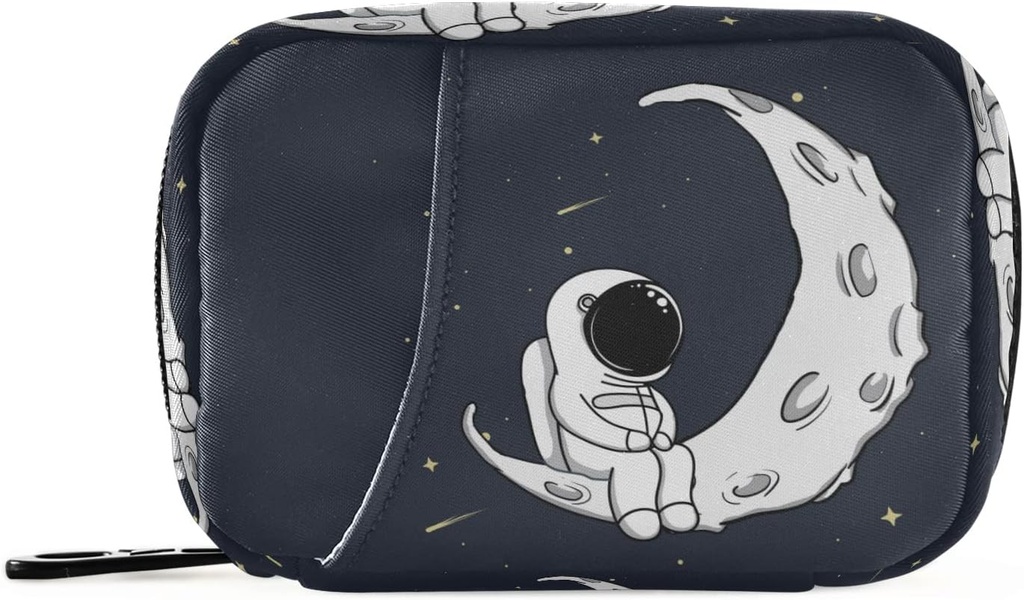 Cute Astronaut 7 Day Pill Case Travel Organizer Bag with Zipper Portable Weekly Case Compact Size for Vitamin Supplement Holder