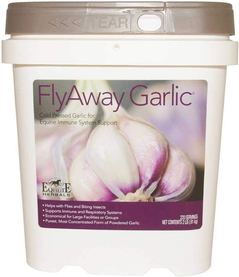 FlyAway Knoblauch. Futter-Thru Ergänzung für Pferde. 100 % Kaltgepresstes Knoblauchpulver unterstützt gesunde Immun-, Atem- und Verdauungssysteme. Natural Repelling Agent. Konzentrierte Formel (2 Lbs).