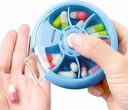 INVODA Wöchentliche Pille Organizer 7 Kompartment rotierende Pille Box für tägliche Medikamente & Vitamine - Tragbare Reise Pille Fall Fischöl ergänzt Vitamine Organizer (Sky Blue)