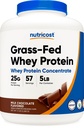 Nutricost Grass-Fed Whey Protein Konzentrat (Chocolate) 5LBS - Ungesättigt, Non-GMO, natürliche Aromen...