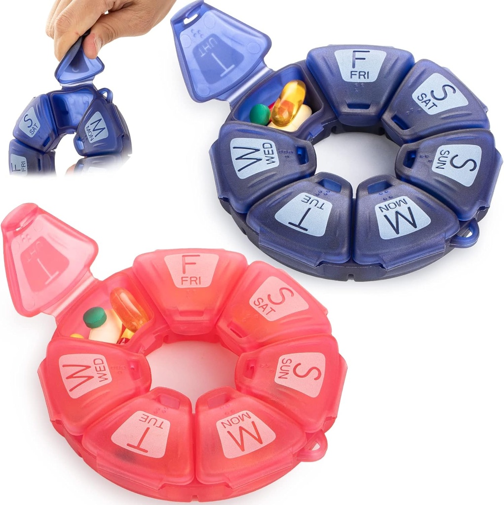 Round Weekly Pill Organizer, TPU caoutchouteux, Conteneur de pilules de voyage 7 jours, avec 7 grands compartiments, idéal pour les vitamines et suppléments quotidiens, coque de pilule mignonne avec grandes lettres et braille (2 pcs)