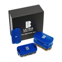 Brosse à barbe haute-fine aimantée, ensemble Master. Le "ULTIMATE BRUSH" est un ensemble de brosses 3 en 1. Comprend: miroir, compartiment de rangement, deux peignes et deux brosses. Les pièces amovibles font une unité personnalisée.